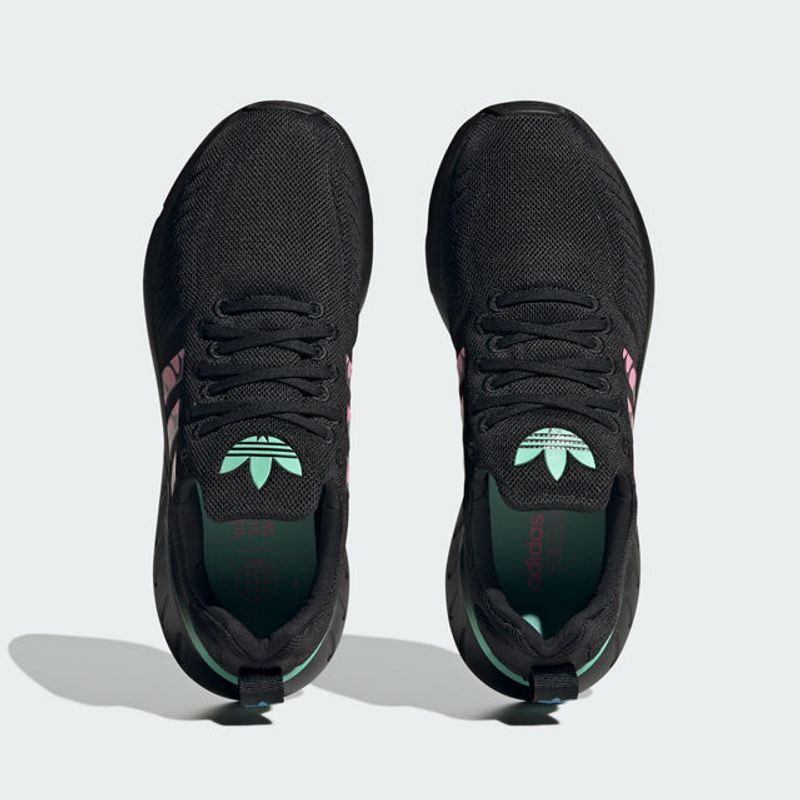 -ADIDAS-FTW-SWIFT-RUN-22-W-FEMALE