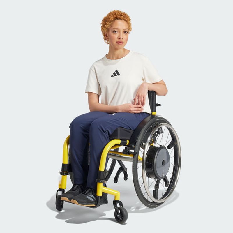 -ADIDAS-APP-TRAIN-ESSENTIALS-FEMALE
