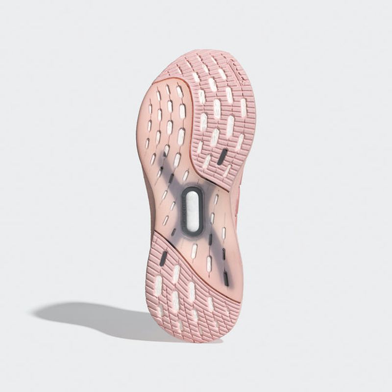 -ADIDAS-FTW-ULTRABOOST-FEMALE