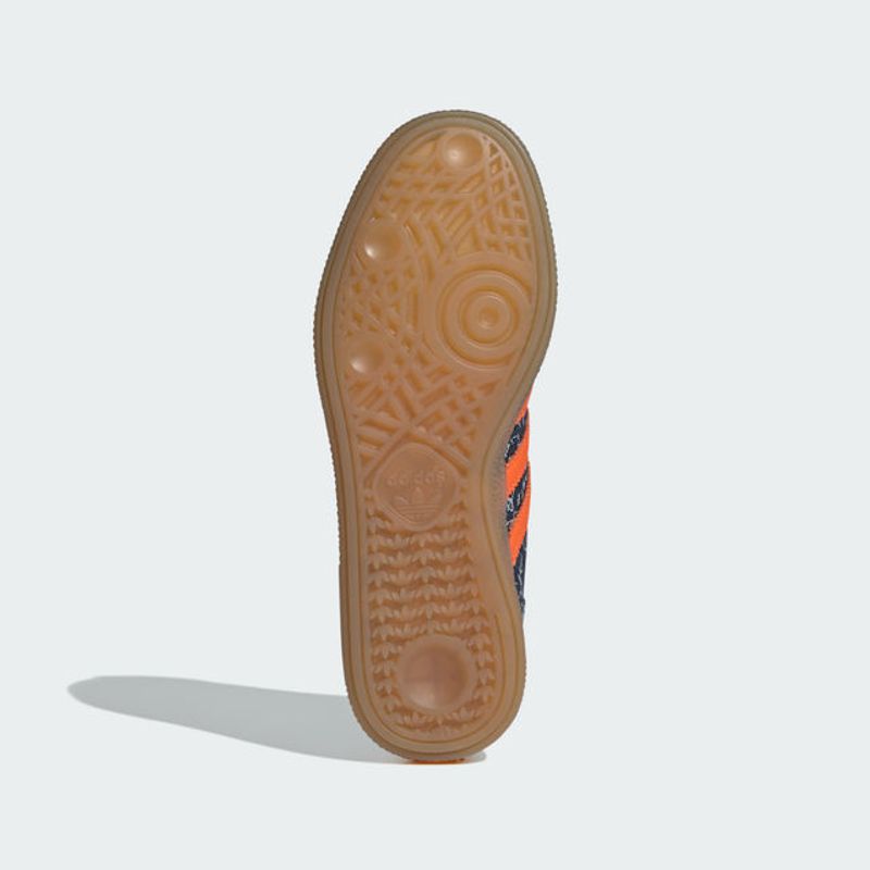 -ADIDAS-FTW-HANDBALL-SPEZIAL-FEMALE