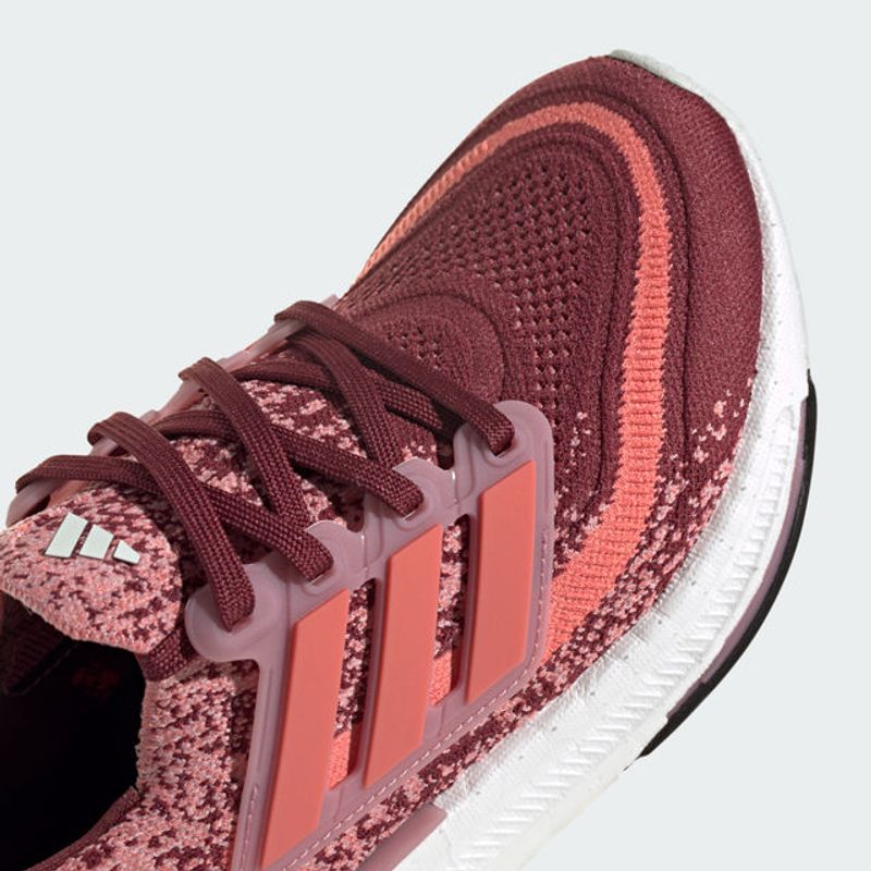 -ADIDAS-FTW-ULTRABOOST-LIGHT-W-FEMALE
