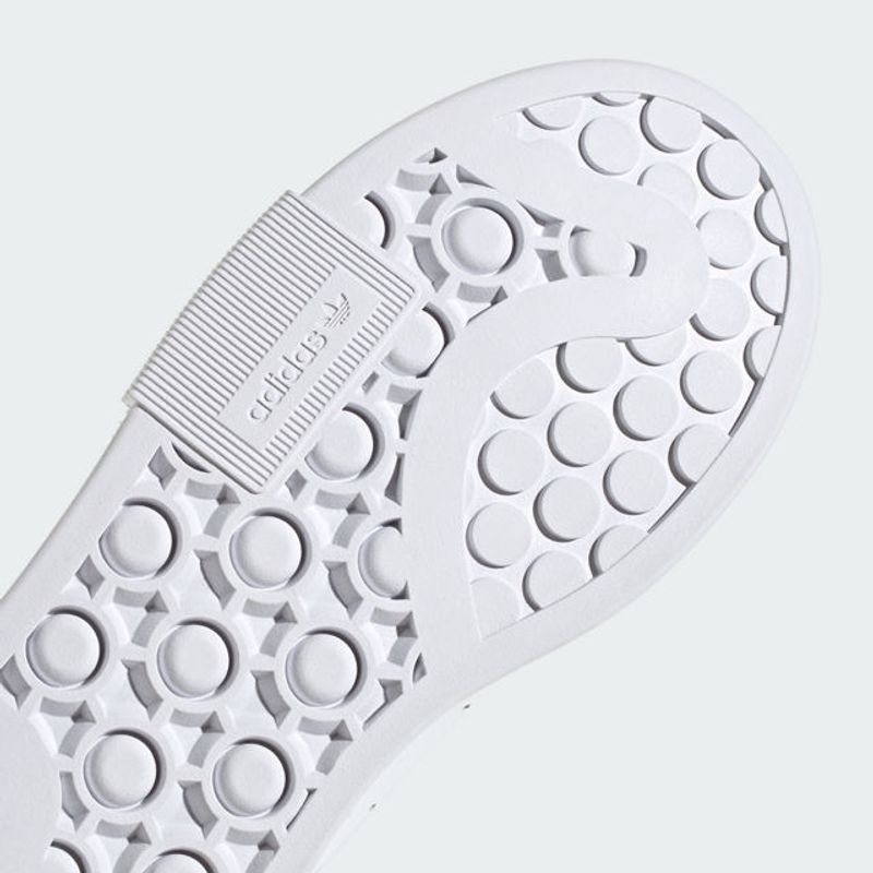 -ADIDAS-FTW-STAN-SMITH-BONEGA-2-FEMALE