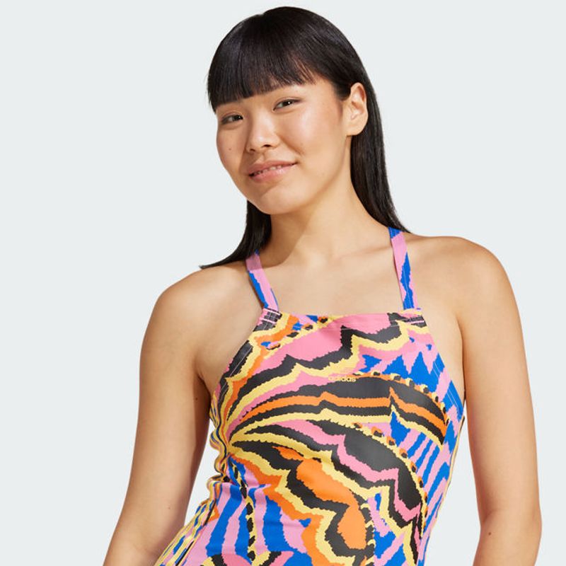 -ADIDAS-APP-COLLAB-FEMALE