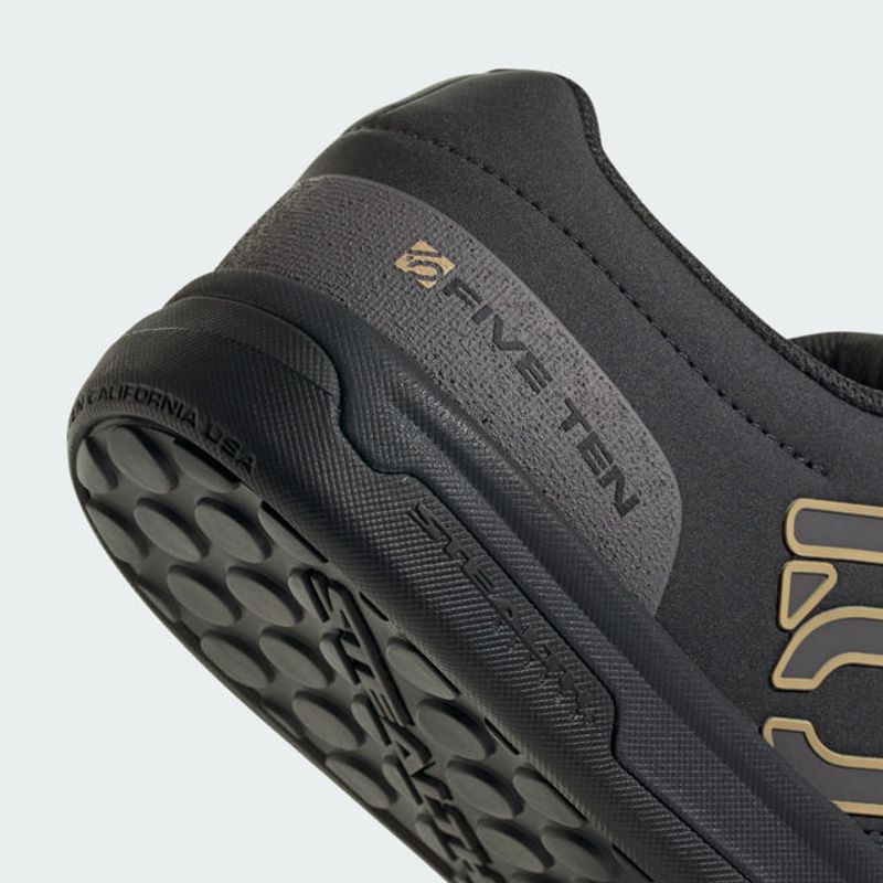 -ADIDAS-FTW-FREERIDER-PRO-MALE