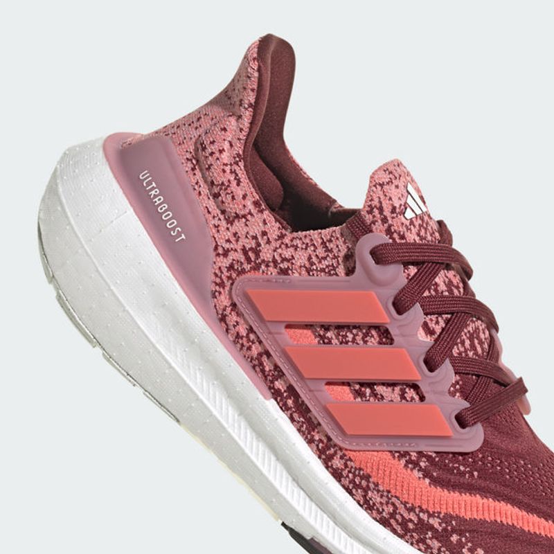 -ADIDAS-FTW-ULTRABOOST-LIGHT-W-FEMALE