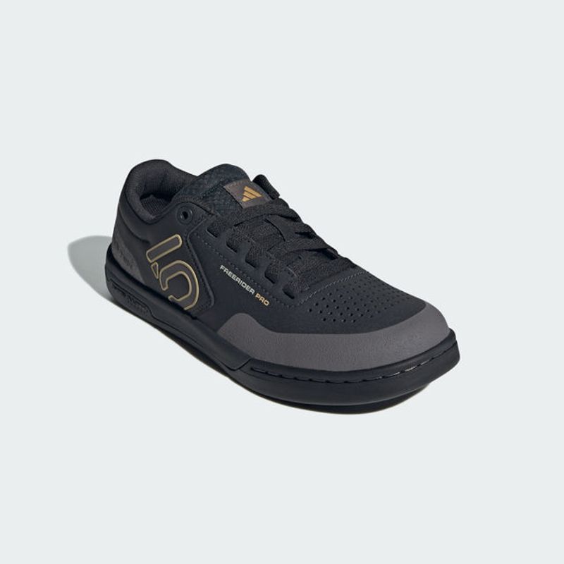 -ADIDAS-FTW-FREERIDER-PRO-MALE