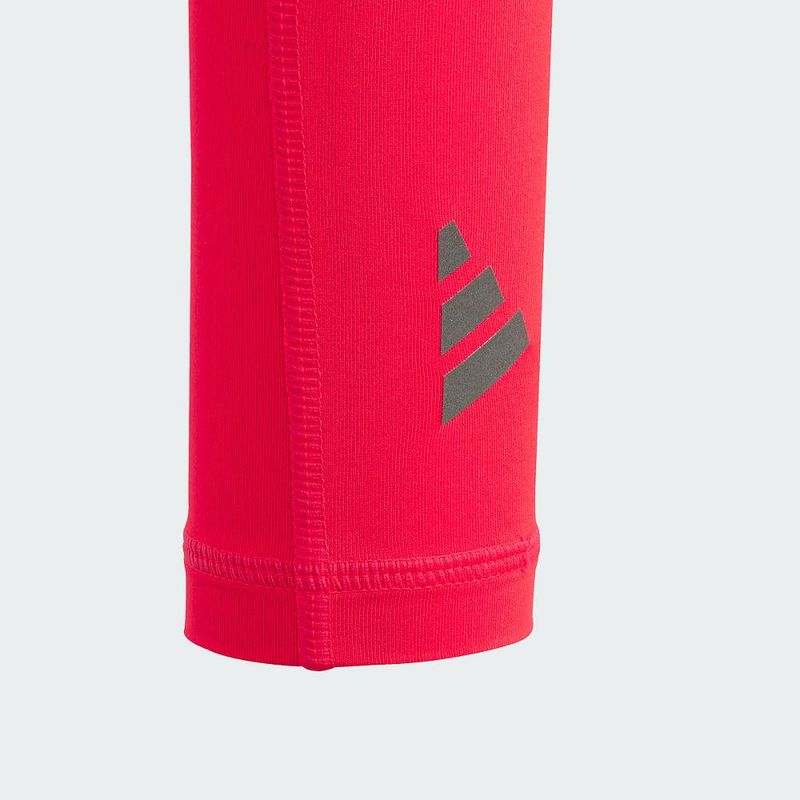 JN7077_D2_Torso_eCom.jpg
