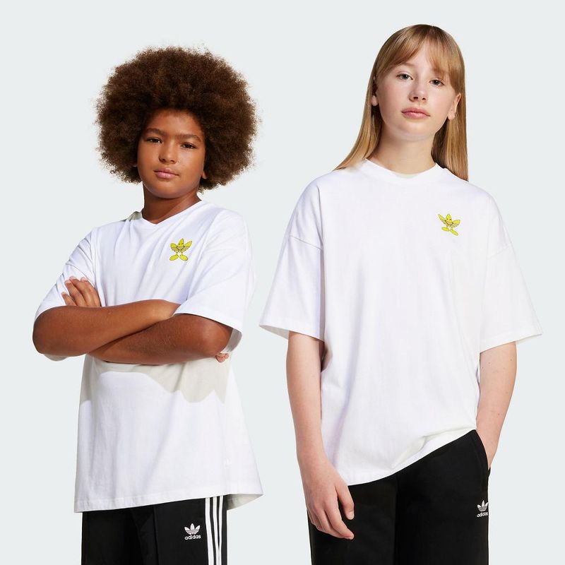 JD0411_SUPS_Unisex_Model_eCom.jpg