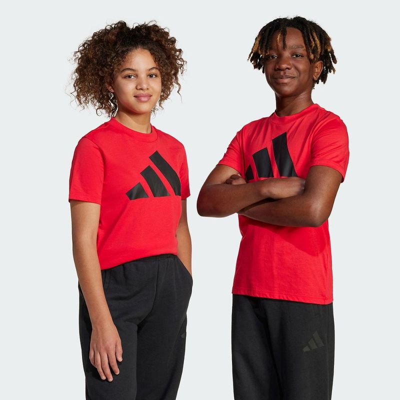 JC9664_SUPS_Unisex_Model_eCom.jpg