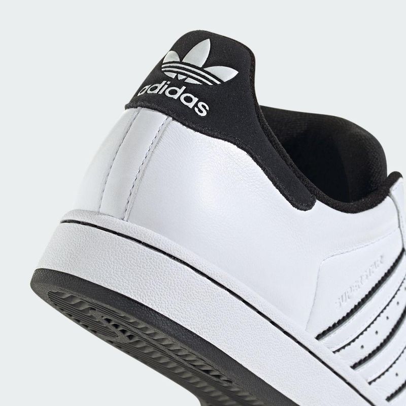 JH5469_D1_eCom.jpg