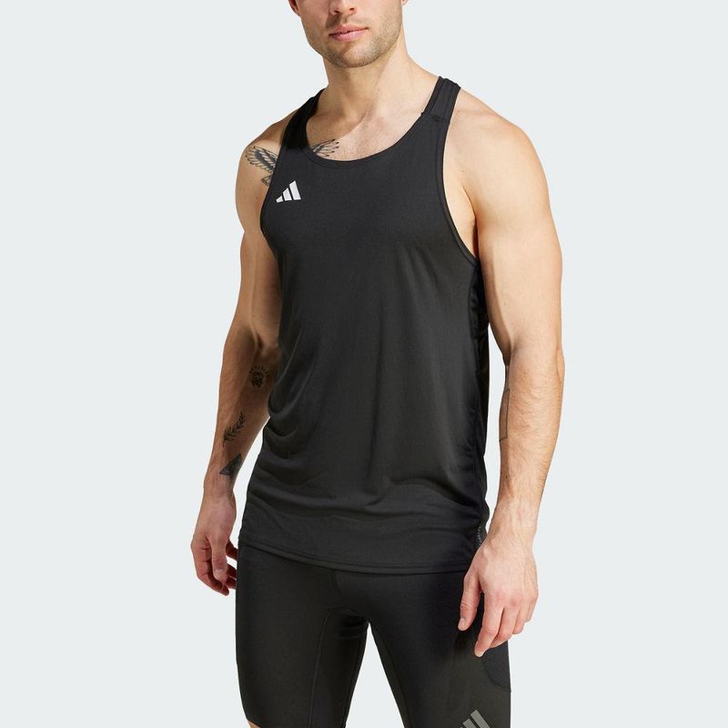 IM8586_FR_Model_eCom.jpg