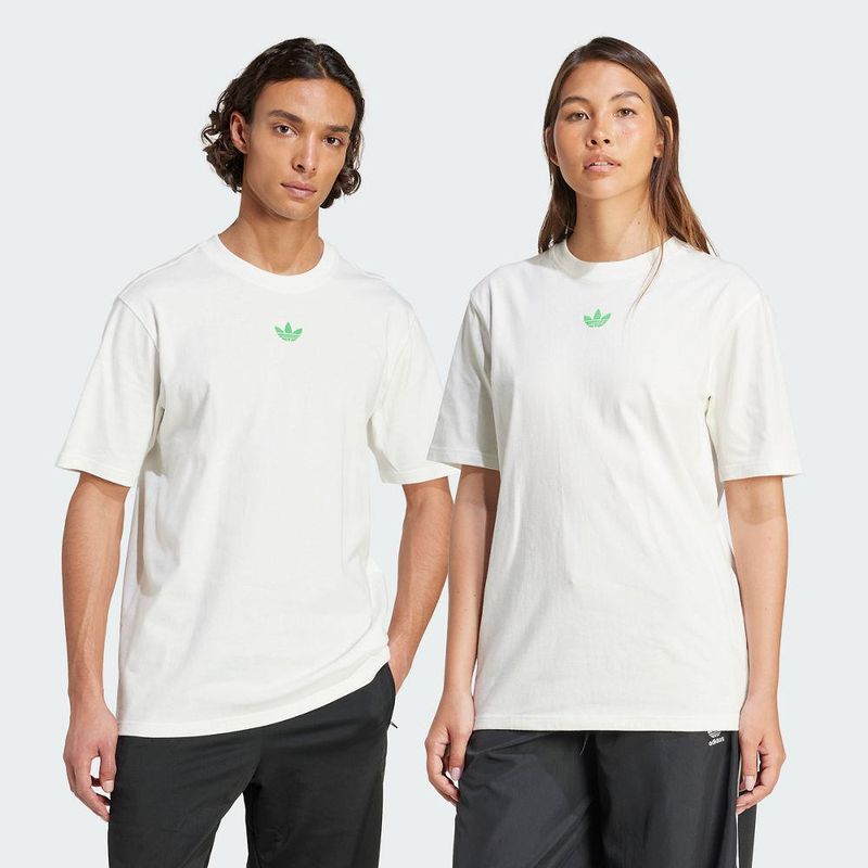 JZ9919_SUPS_Unisex_Model_eCom.jpg