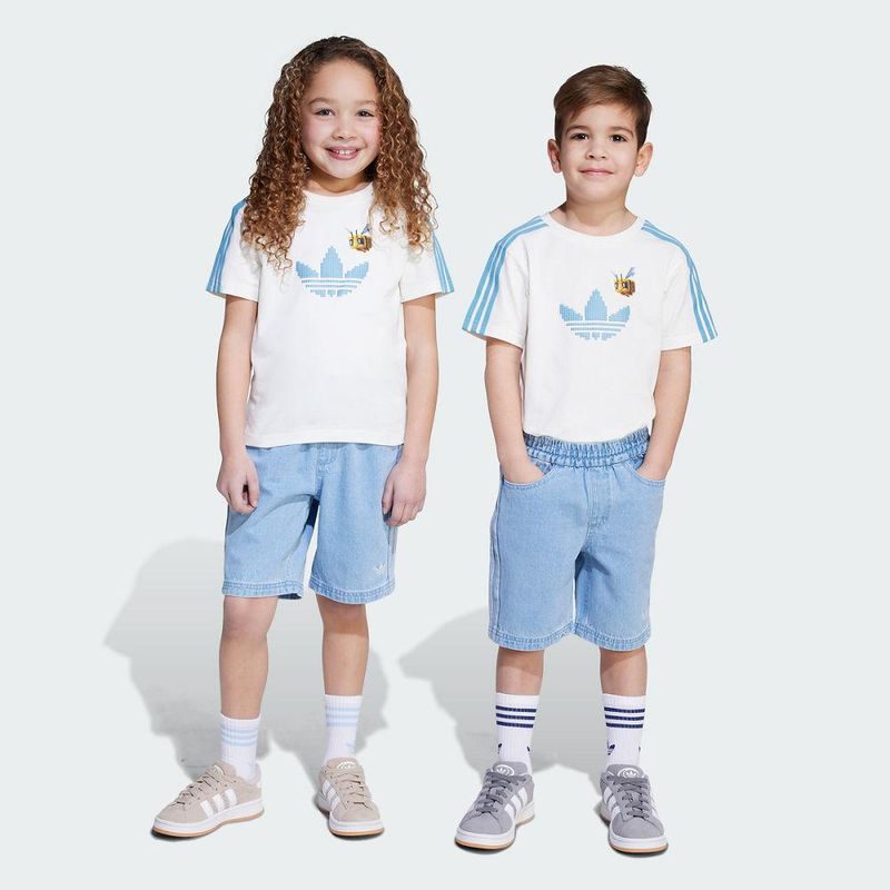 JZ9942_SUPS_Unisex_Model_eCom.jpg